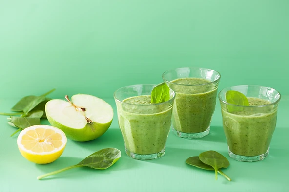 Dietitian’s Guide to Smoothies | PLUS 3 delicious smoothie recipes