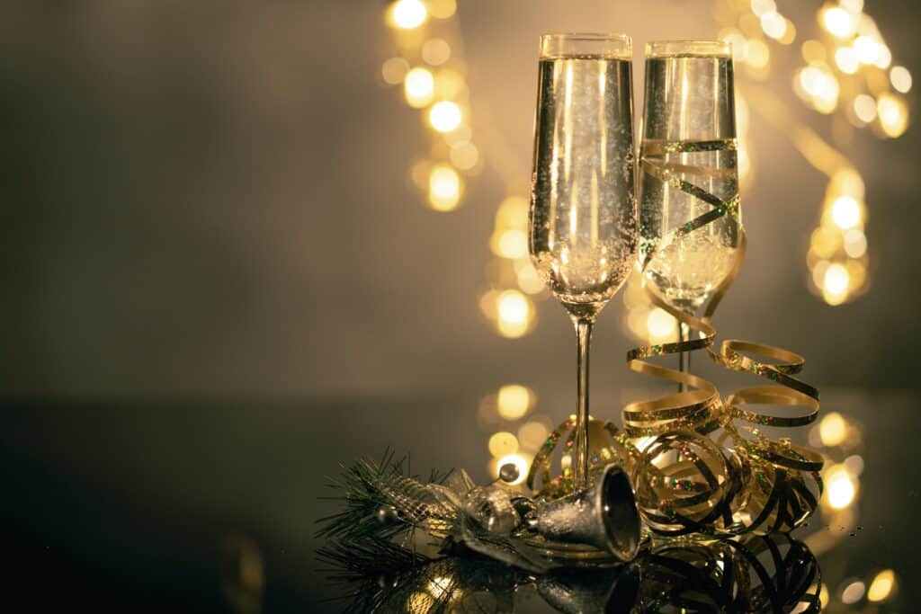 alcohol-endometriosis-christmas-holidays